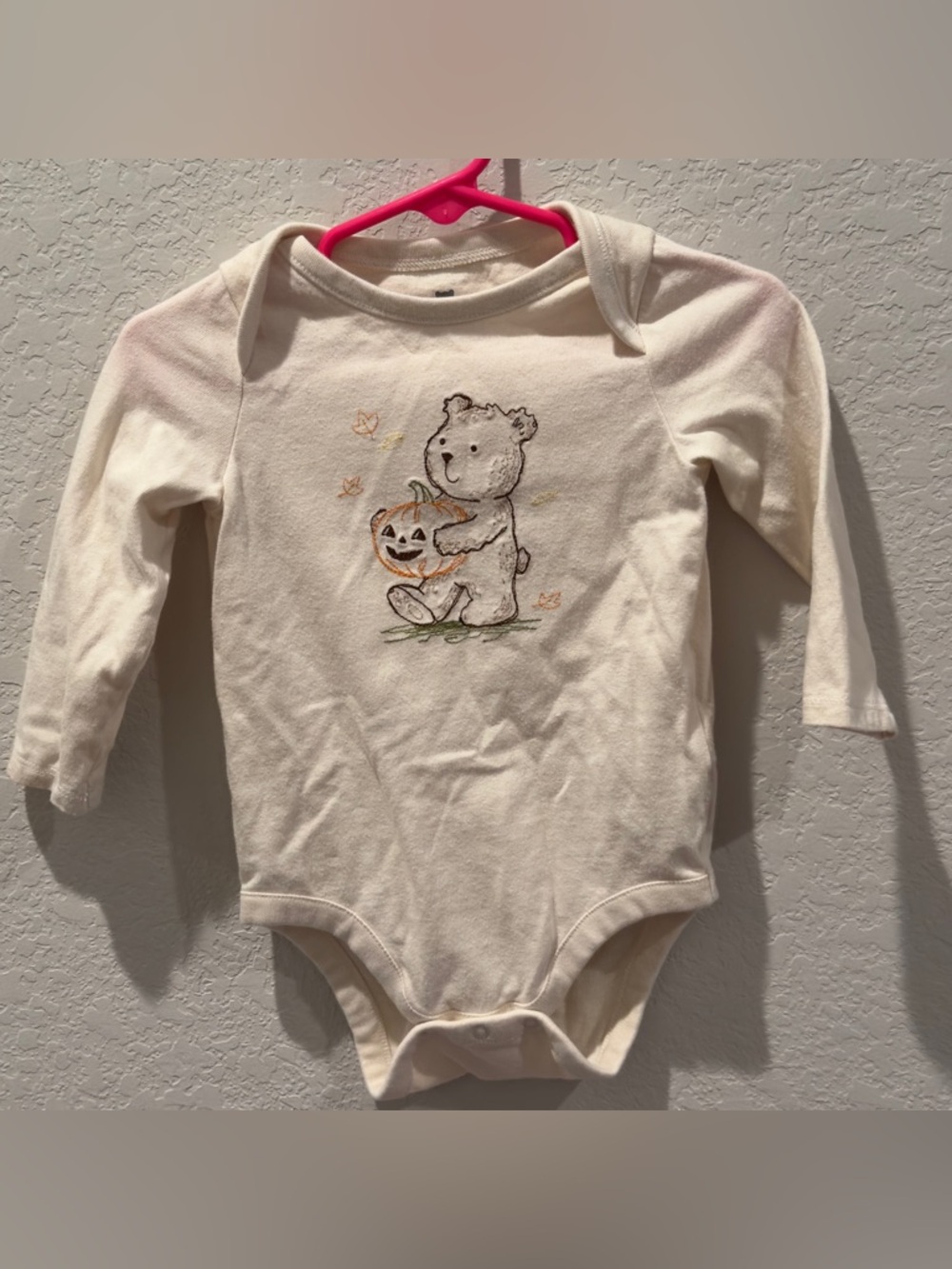 GAP Cream Baby Bodysuit with Bear & Pumpkin Applique